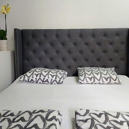L83 - Rooms And Apartments Лиссабон Экстерьер фото