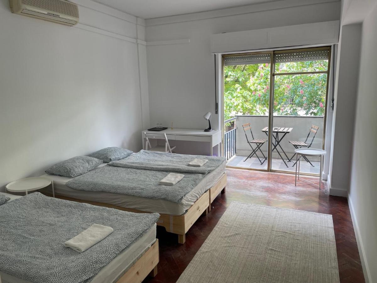 L83 - Rooms And Apartments Лиссабон Экстерьер фото