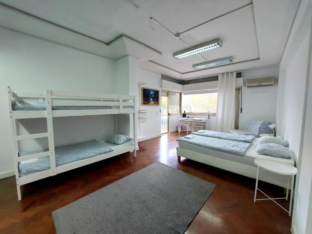 L83 - Rooms And Apartments Лиссабон Экстерьер фото